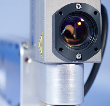 多米诺推出全新高性能光纤激光机F720I